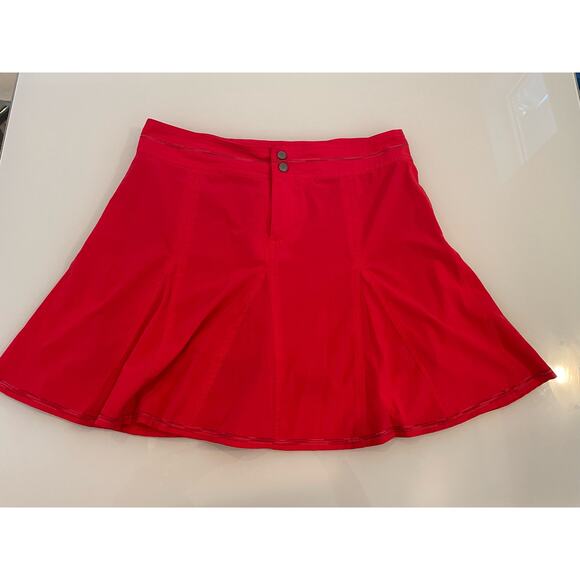 Title Nine Red Tennis Skort Size 8 Back Zipper Pockets - Picture 1 of 6